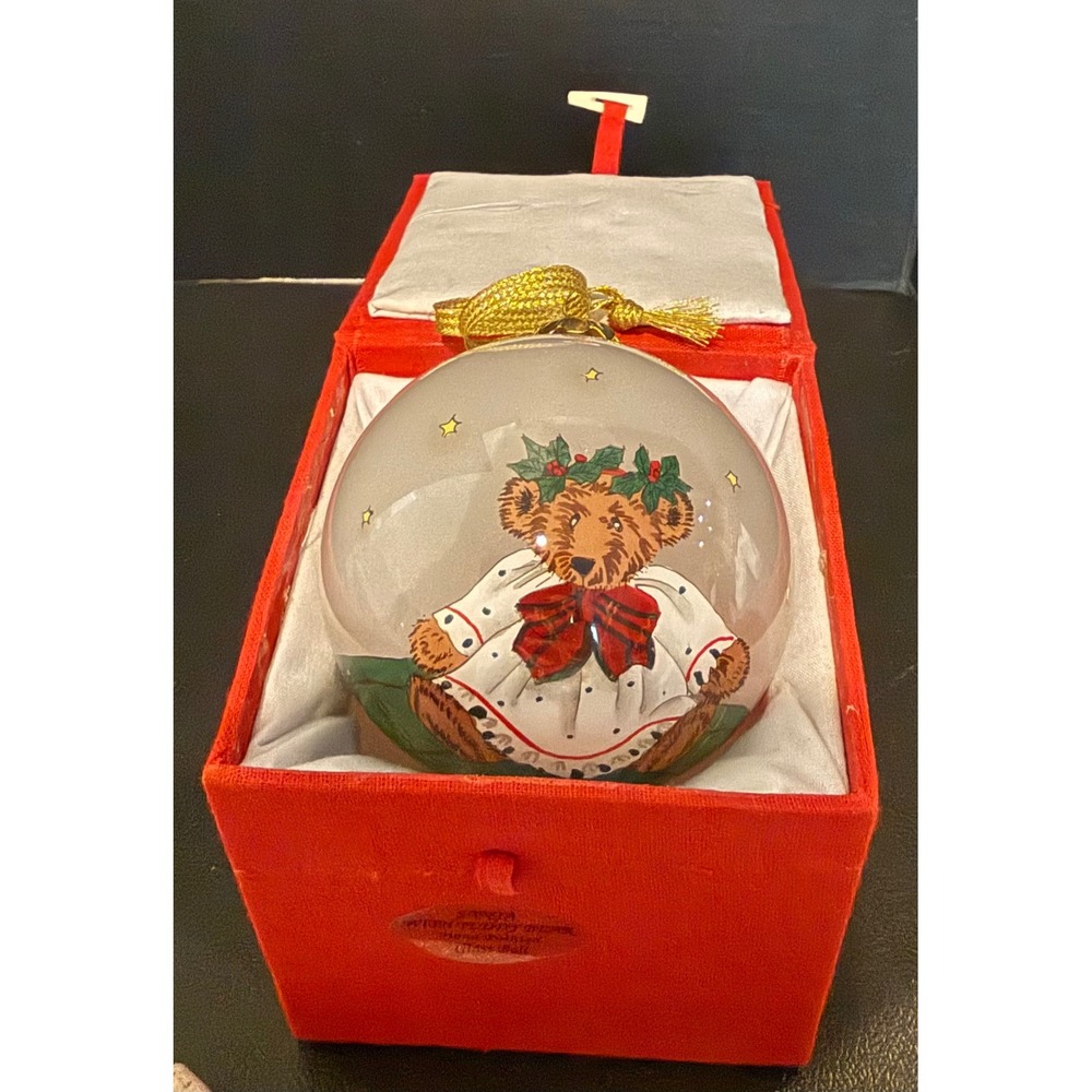 Li‎ Bien 3" Christmas Ornament Hand Painted Glass Holiday Bears 1998 BYA Box VTG